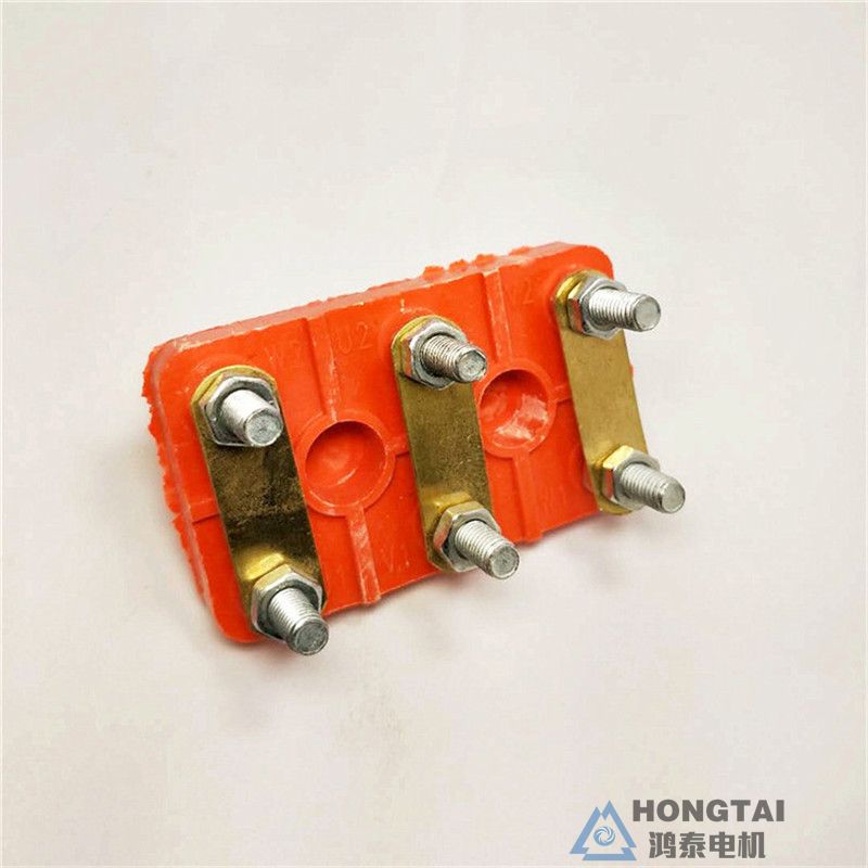 YE2-355M-4电机接线板